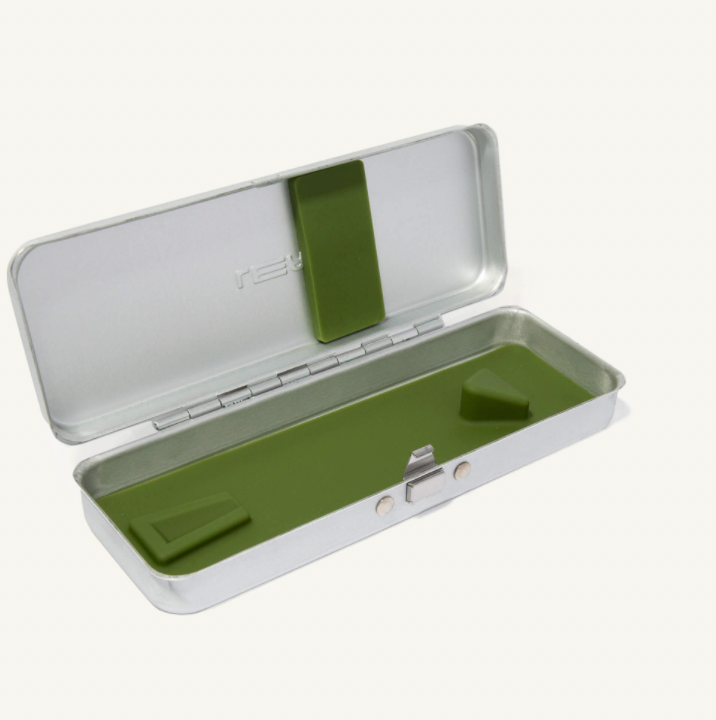 Leaf Razor Travel Case